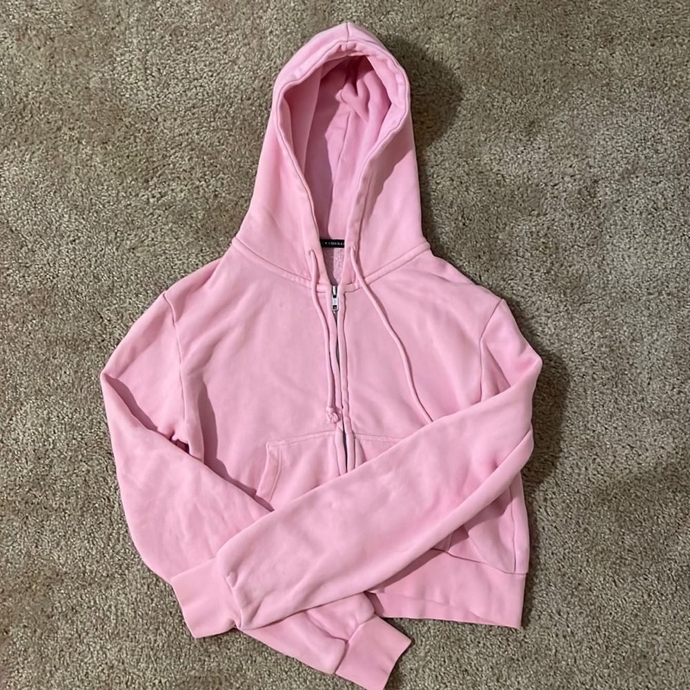 Brandy Melville, small, bubblegum pink